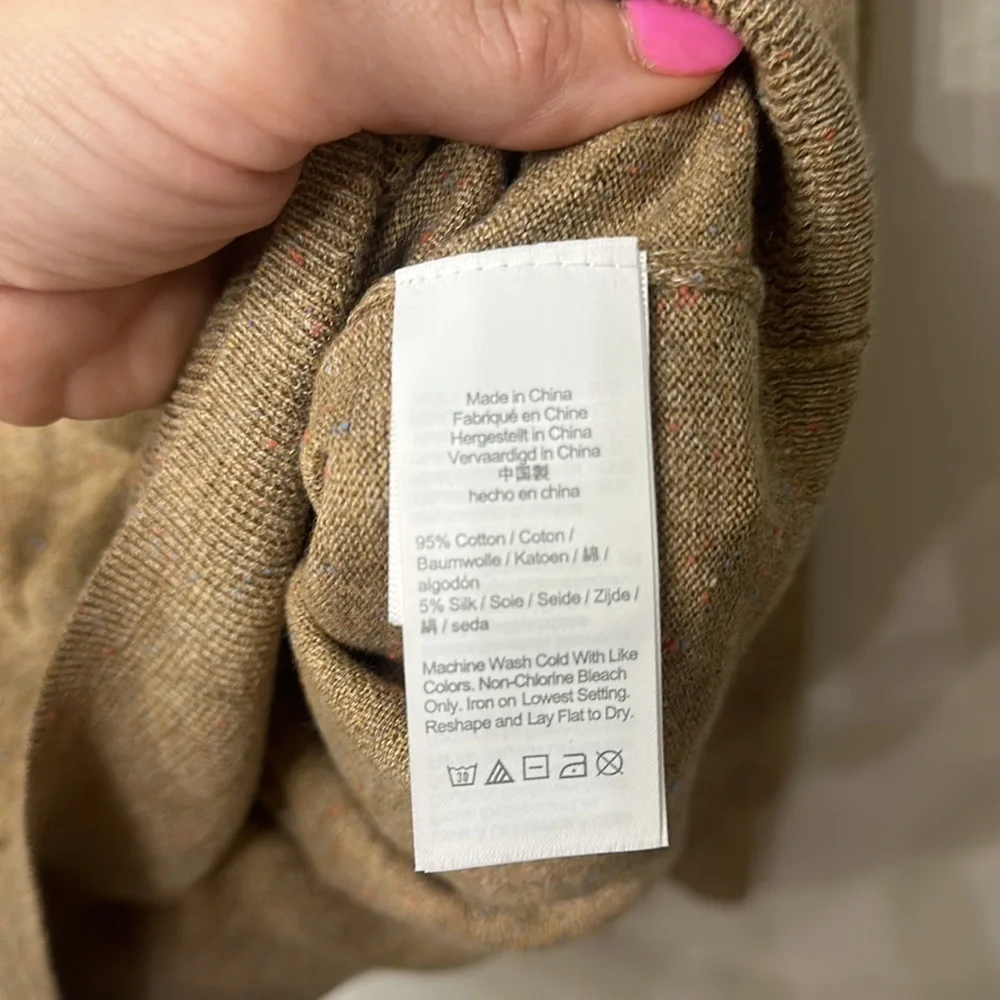 J.Crew knit Tan 3 button sweater size large.NWT